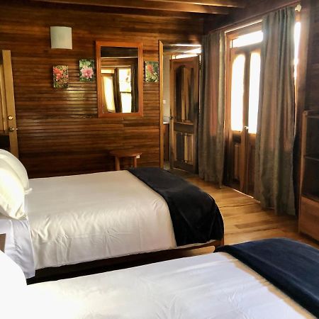 Hostal Zafiro Mindo Εξωτερικό φωτογραφία