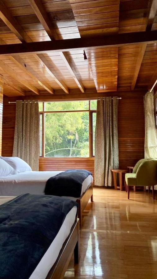 Hostal Zafiro Mindo Εξωτερικό φωτογραφία