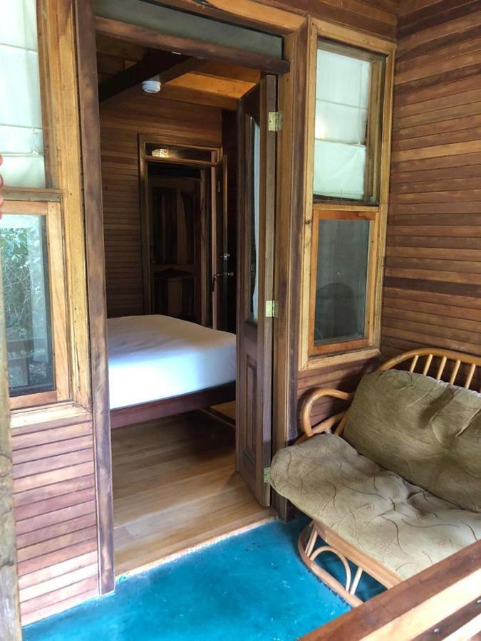 Hostal Zafiro Mindo Εξωτερικό φωτογραφία